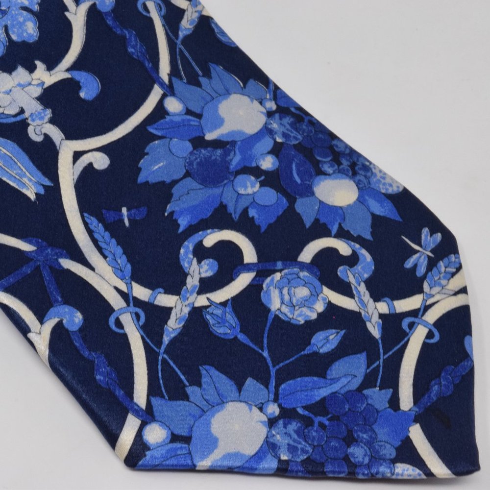 Lanvin Paris 100% Silk Neck Tie Blue Floral Career Professional Formal France